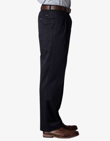 Dockers D3 Signature Khaki  Classic Fit, Pleated Front
