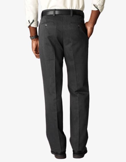 Dockers D3 Signature Khaki  Classic Fit, Pleated Front