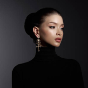 2025 Earring Trends: What's In and What's Out