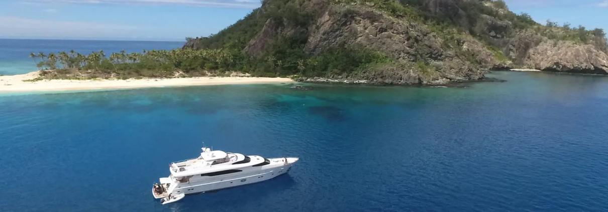 Gold Coast Yacht Hire