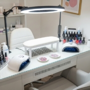 Is Nail Tech Booth Rental Better Than Commission for Your Career Nail Tech Booth Rental