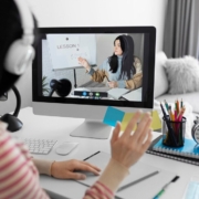 How to Stay Ahead in Online Classes Without Losing Your Mind