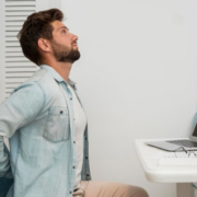 lower back pain slipped disc symptoms