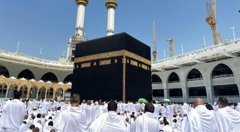 Umrah package with flights