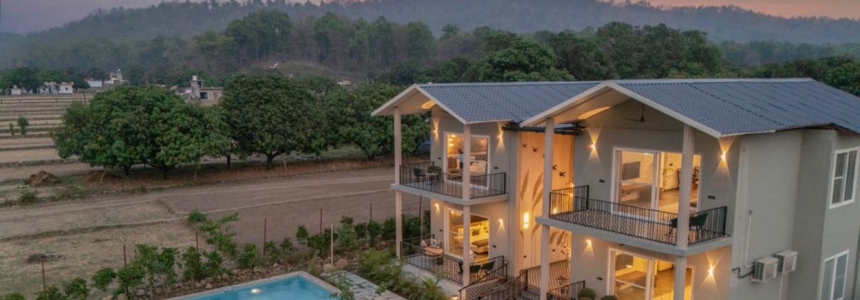 luxury resorts in Jim Corbett