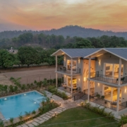 luxury resorts in Jim Corbett