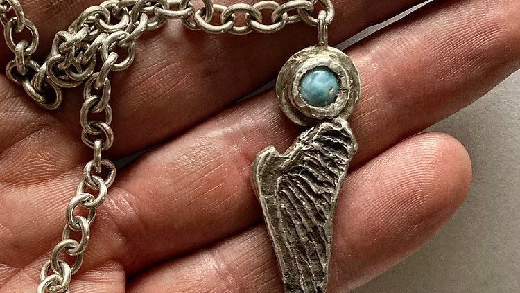 angel wing necklace