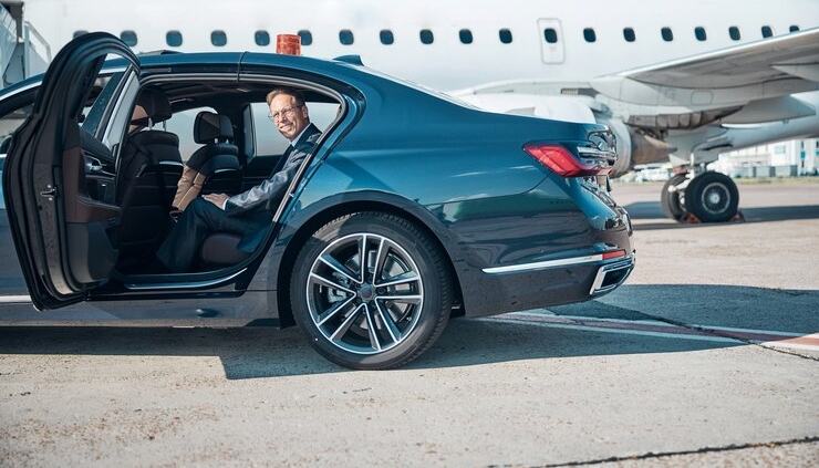 Airport car service