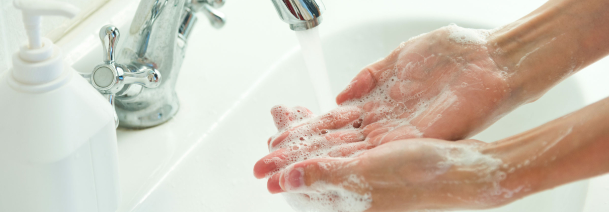 Wash Away Germs, Keep the Glow – The Magic of Hand Wash