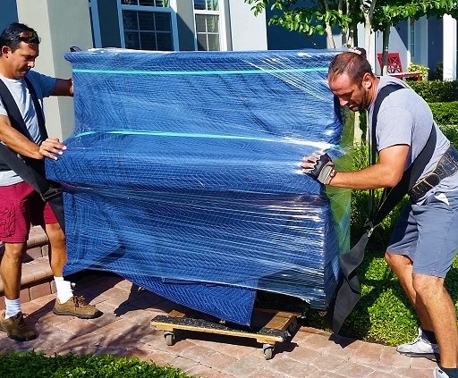 moving piano