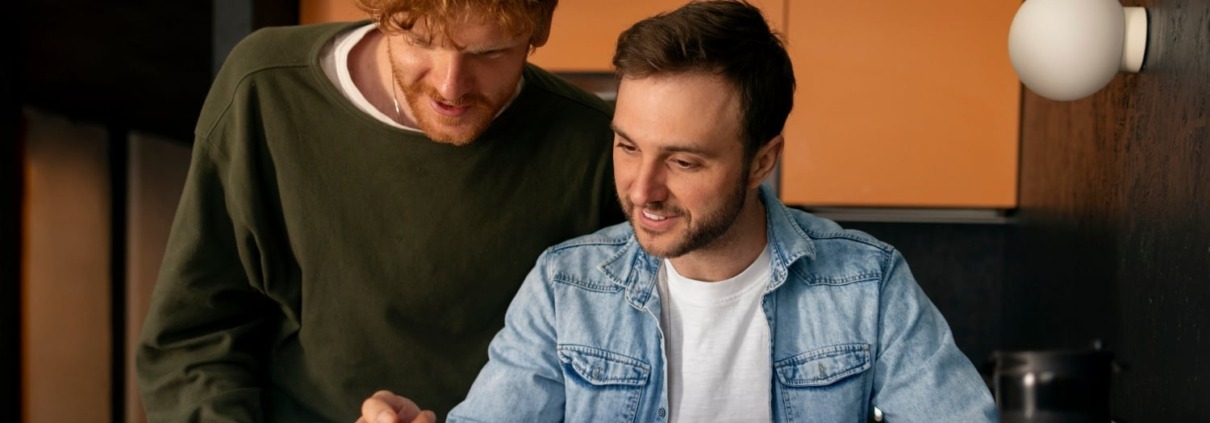 How to Sell Your Story in Two Sentences