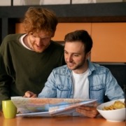 How to Sell Your Story in Two Sentences