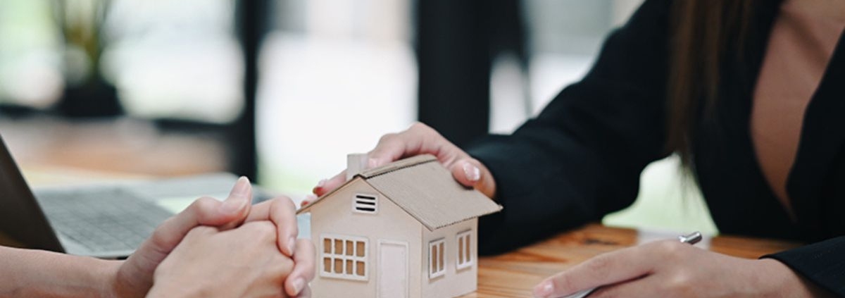Real Estate Advisor