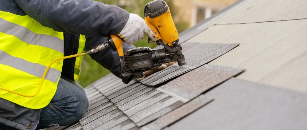 asphalt roof installation Wisconsin