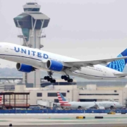 united airlines flight ua770 emergency diversion